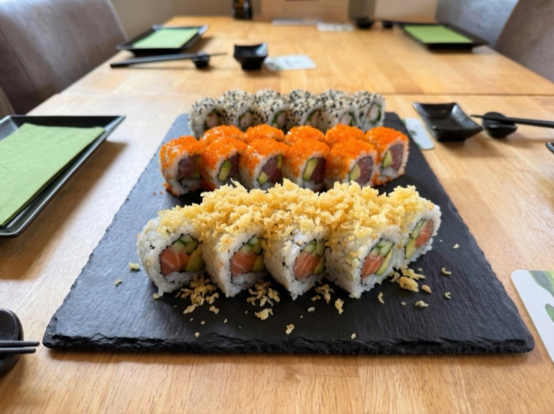 Bento Ura Maki Platter